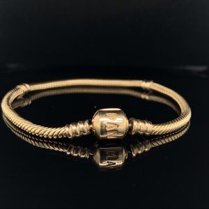 14K Yellow Gold Pandora Moments Gold Bracelet 7.5”